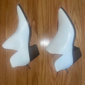 White boots size 10 cowgirl shirt back zip Nordstrom brand new